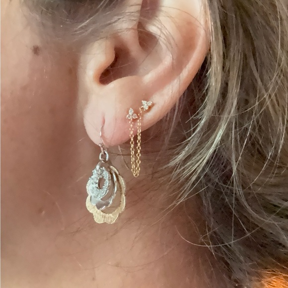 Elegant Gold and Silver Floral Earrings - Picture 3 of 4